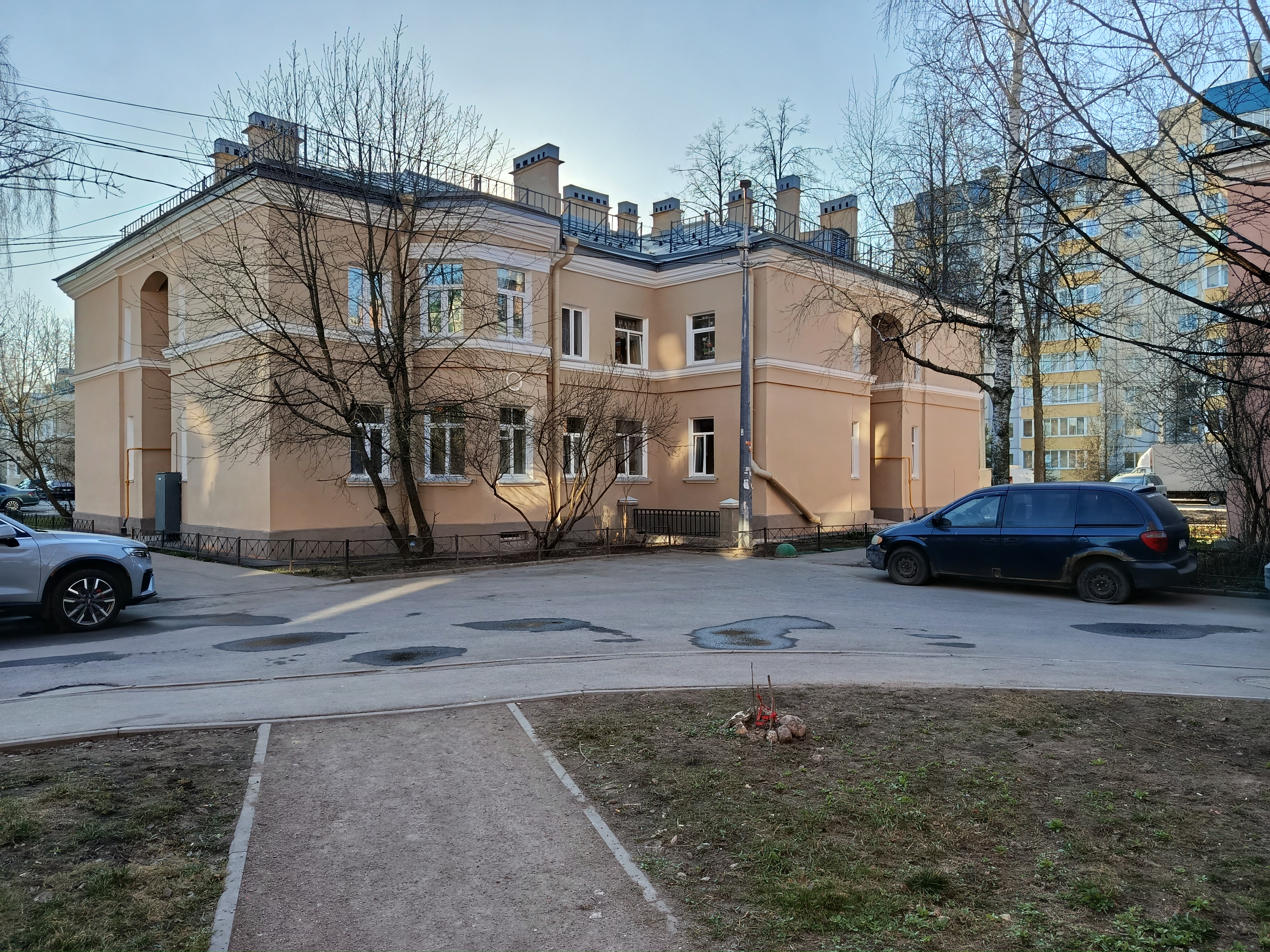 Металлострой, Садовая 9.JPG