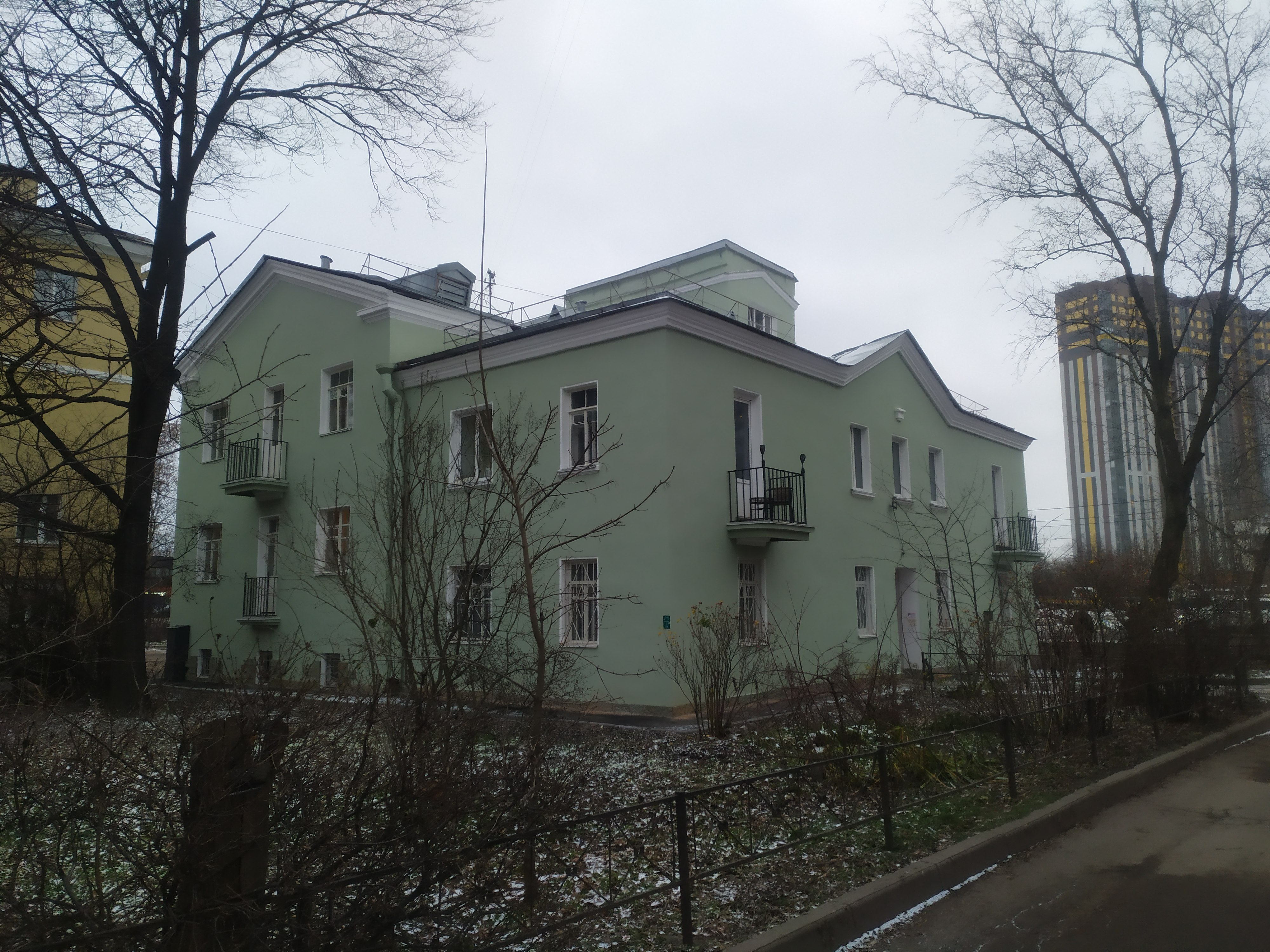 Южное шоссе, 110