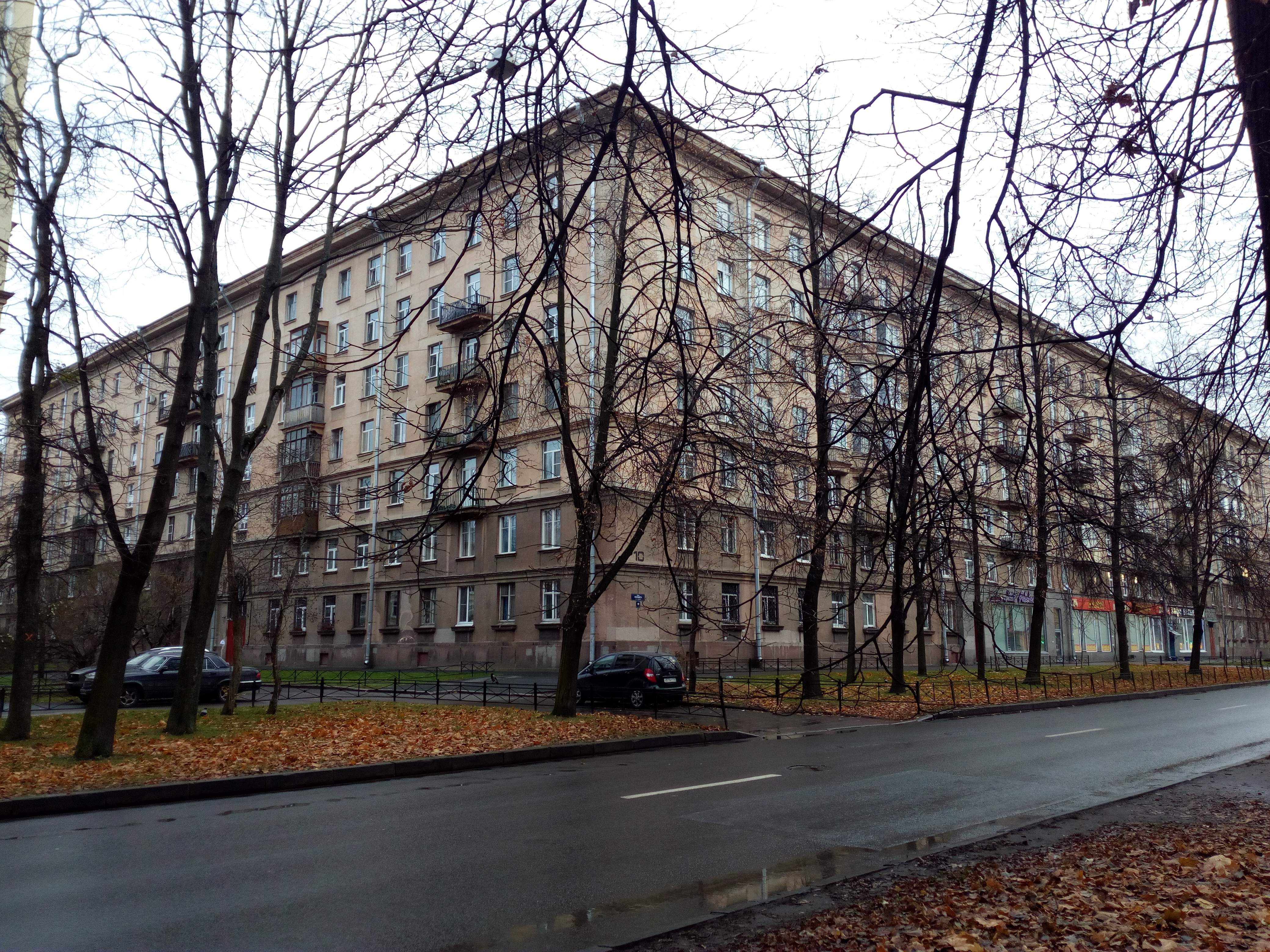 Гастелло 26;Ленсовета 10_15.JPG