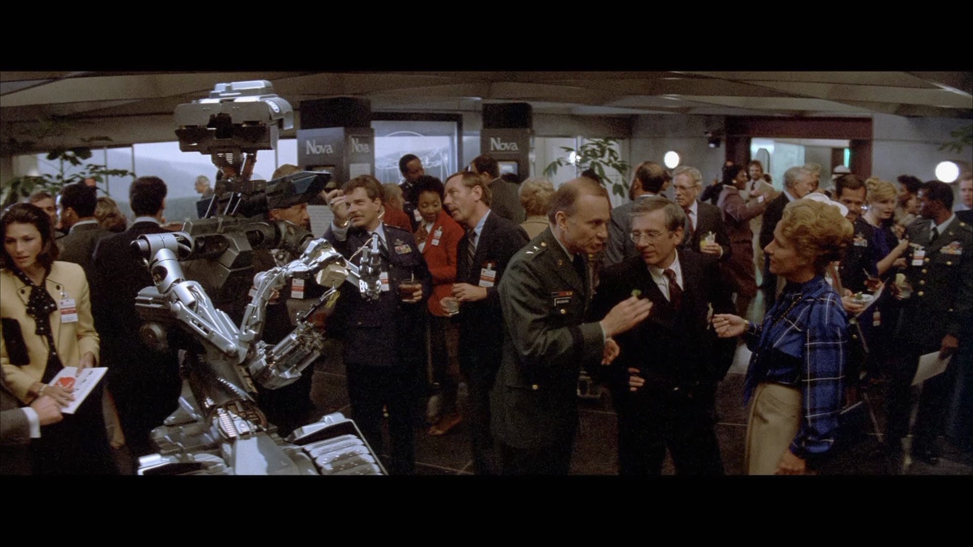 Short.Circuit.1986.Second.Sight.BDRemux.1080p.mkv_20260418_141929.026.png