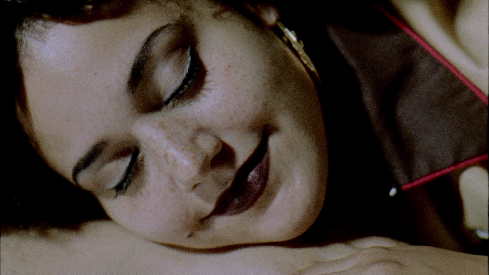 Spun.2002.Samuel.Goldwyn.Films.BDRemux.1080p.mkv_20260419_085959.140.png