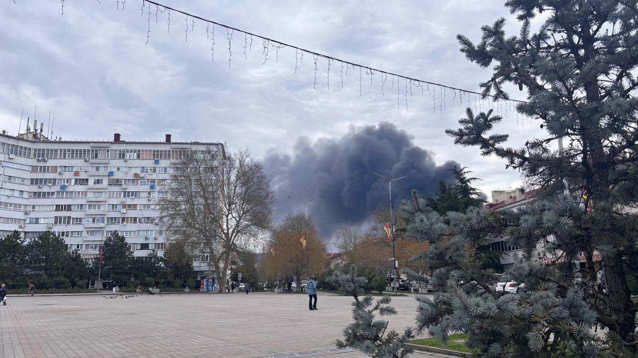 Ситуация в Туапсе: черный дым и поиски пропавшей девочки