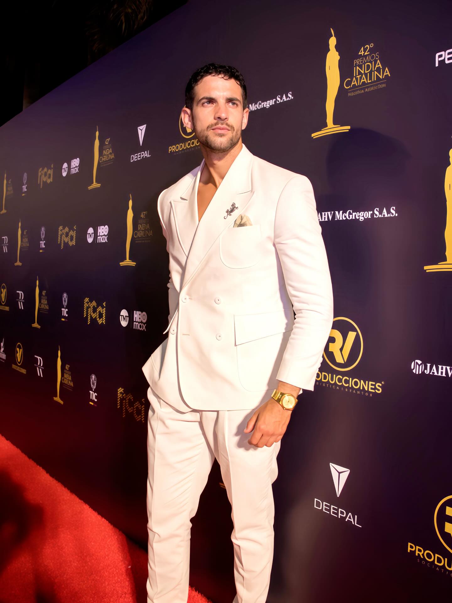cristianactor_1777148931147.jpg