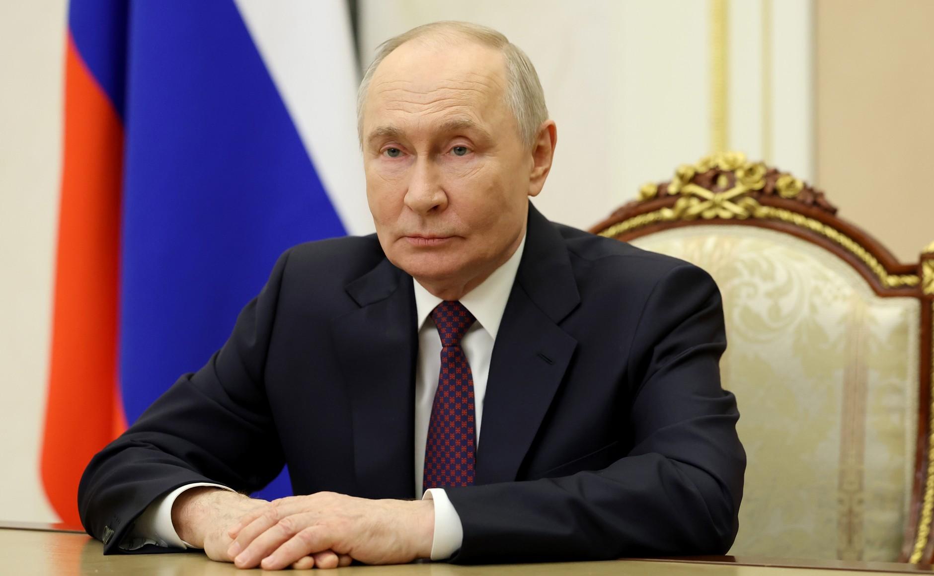 Владимир Путин открыл форум «Открытый диалог» о будущем мира