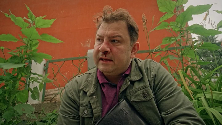 Псы.и.волки.S01E01.WEB-DLRip.x264.seleZen.mkv_20260502_163255.767.png