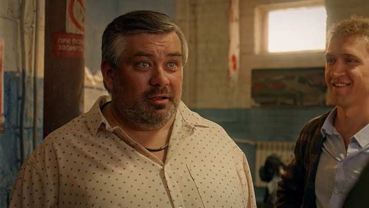 Псы.и.волки.S01E01.WEB-DLRip.x264.seleZen.mkv_20260502_163212.702.png