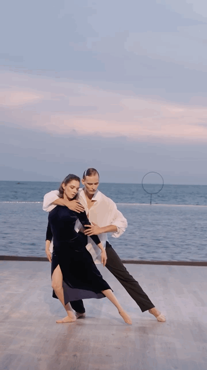 https://i1.imageban.ru/out/2026/05/10/b7f4fc9328febb9034a1058c054677d5.gif