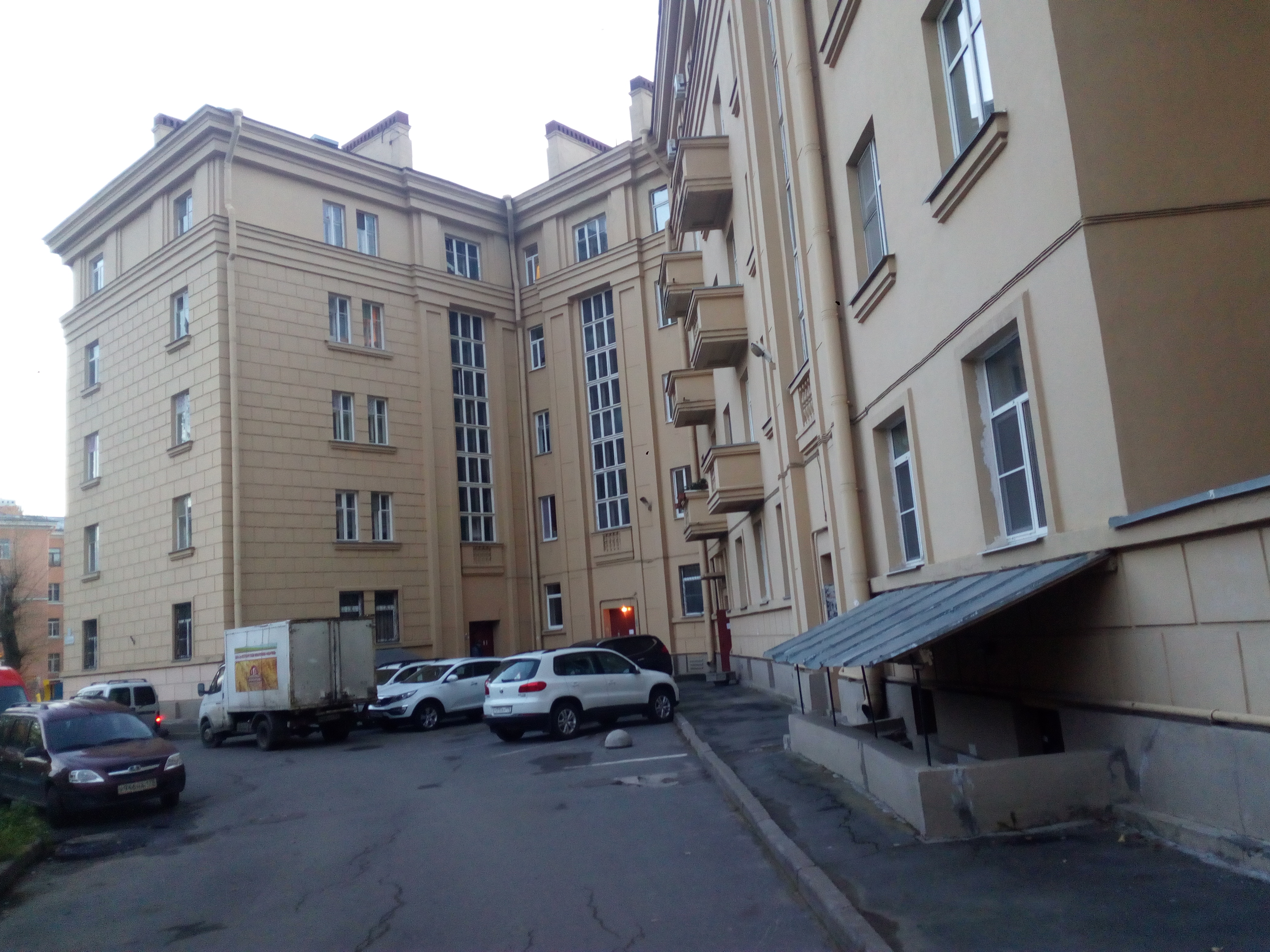 Бабушкина 29к2_11.jpg