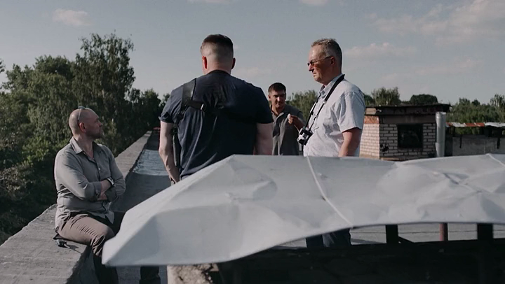 Уровень.угрозы.S01E01.WEB-DLRip.x264.seleZen.mkv_20260513_110236.000.png