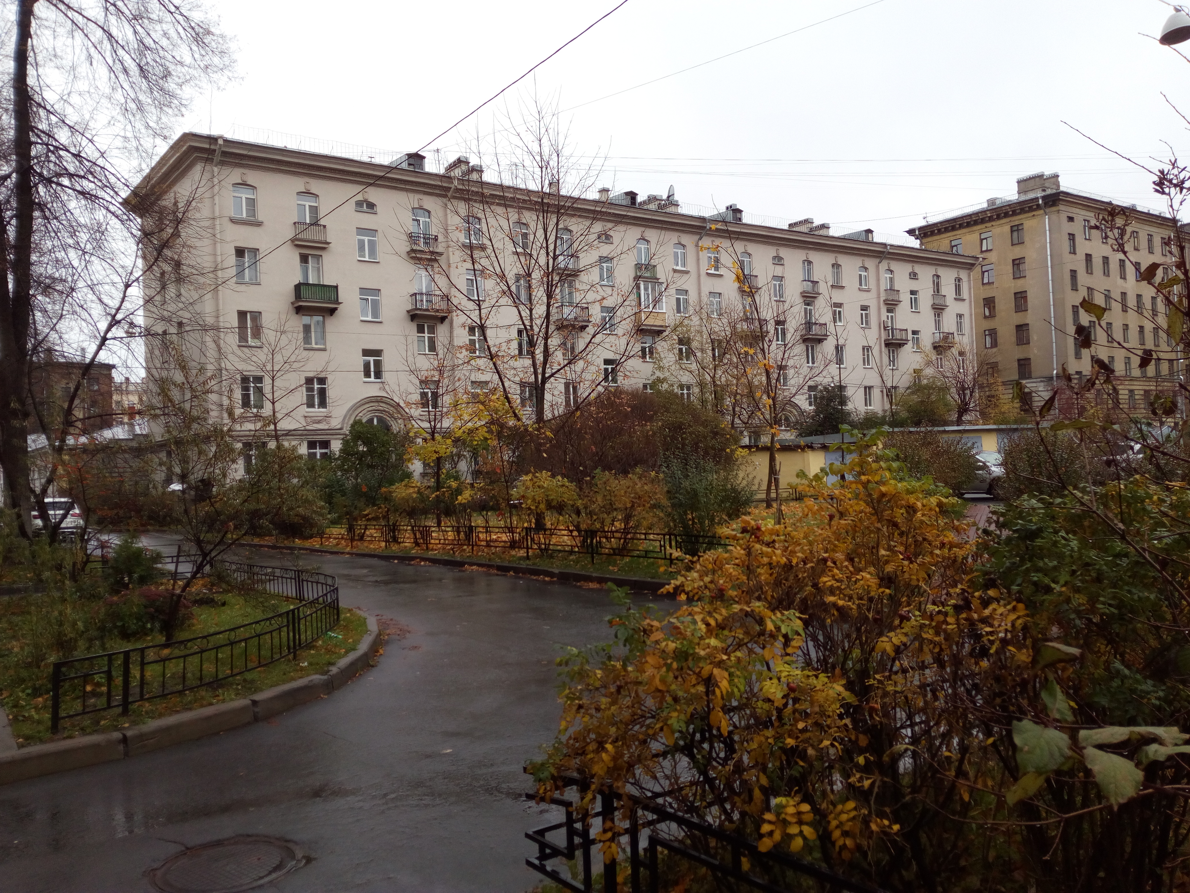Бассейная 16.JPG