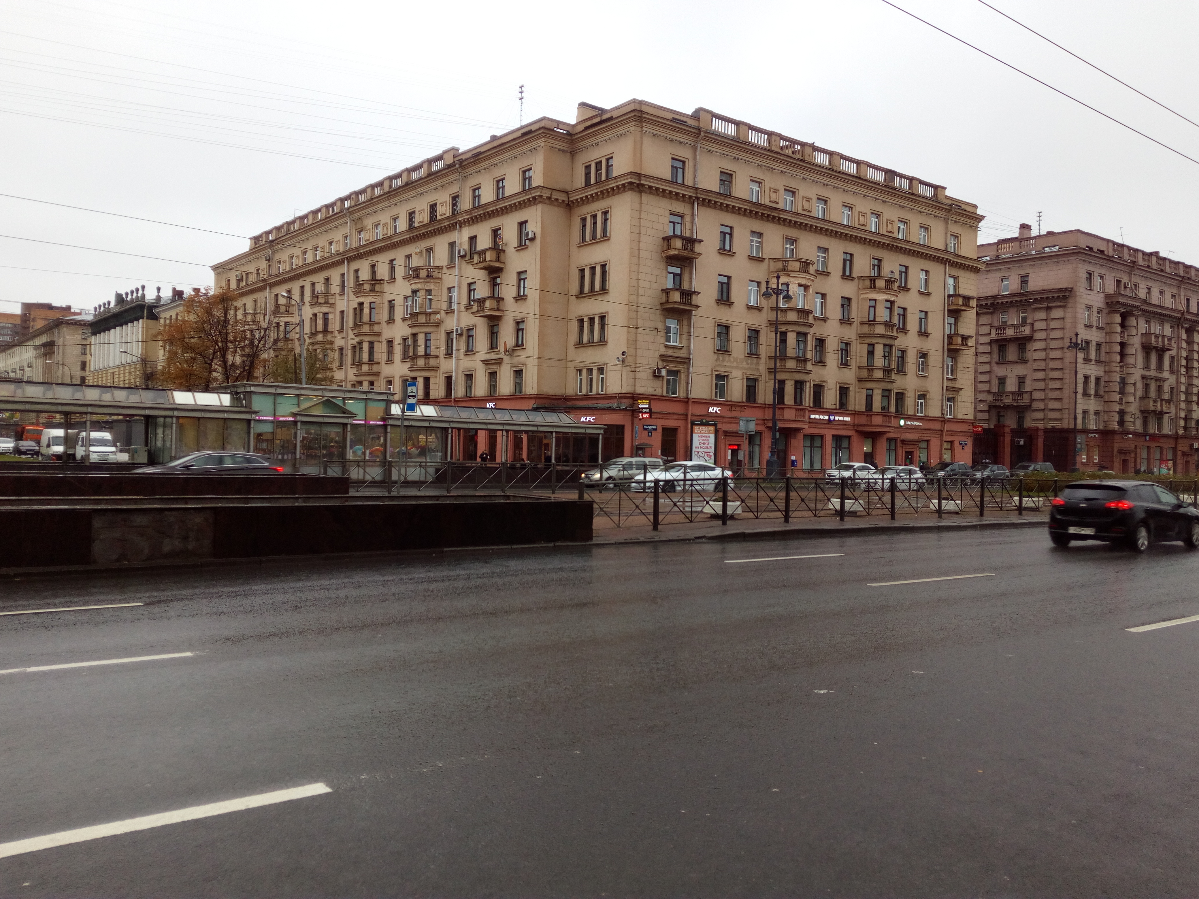 Московский пр., 165