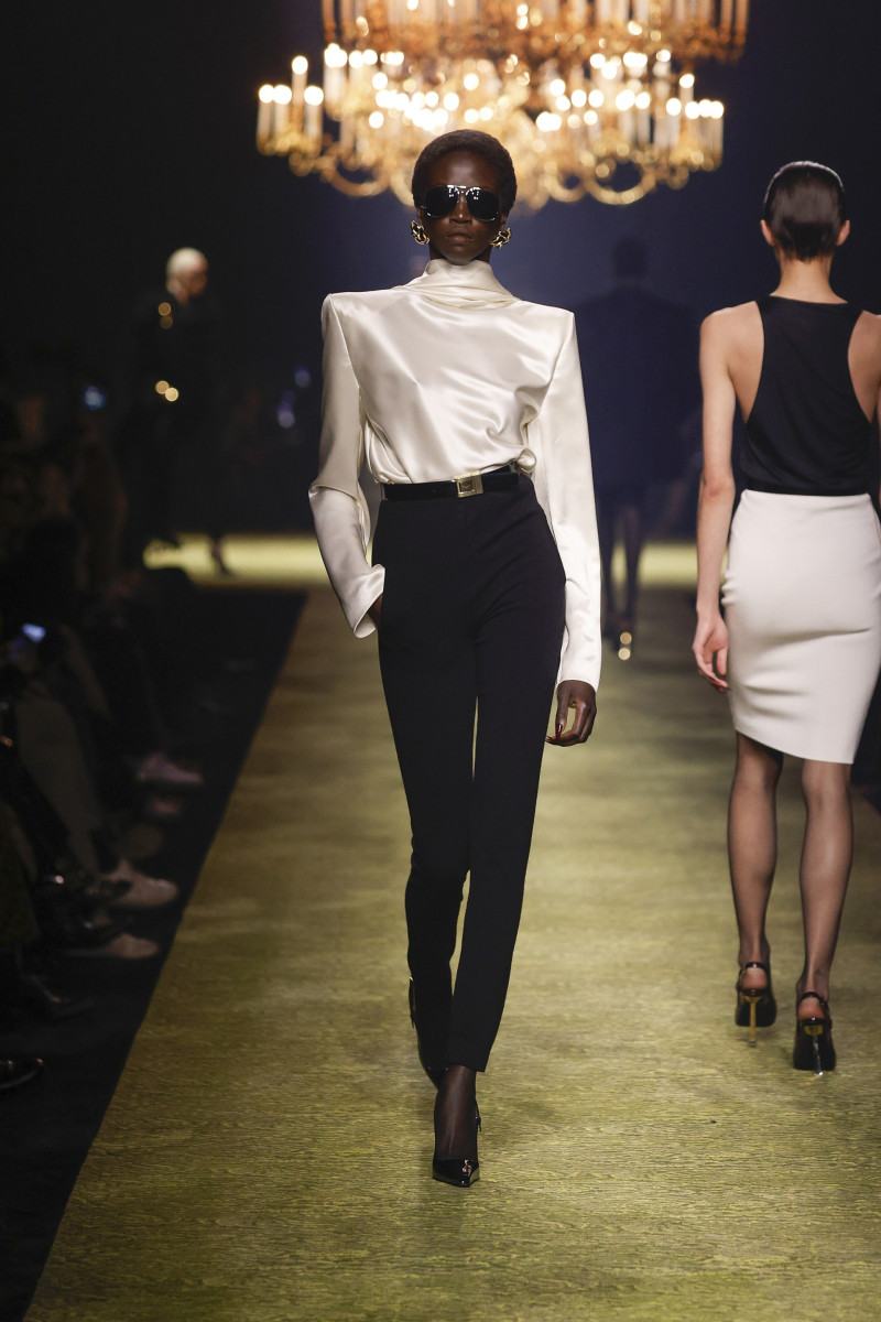 00022-saint-laurent-fall-2023-ready-to-wear-credit-brand.jpg
