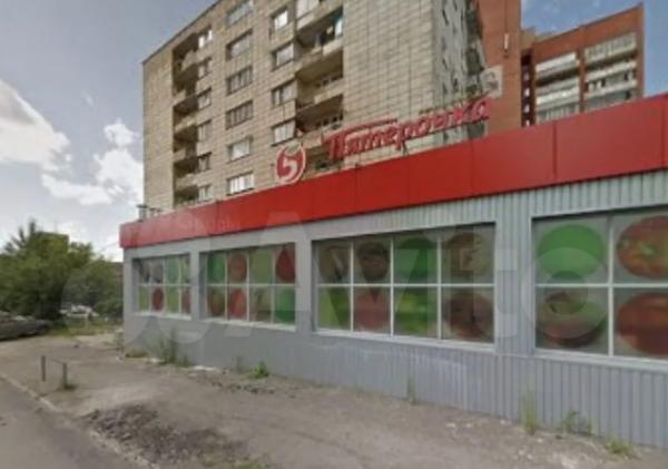 В Перми продается торговая площадь с арендой от сети «Пятёрочка» за 42 млн рублей