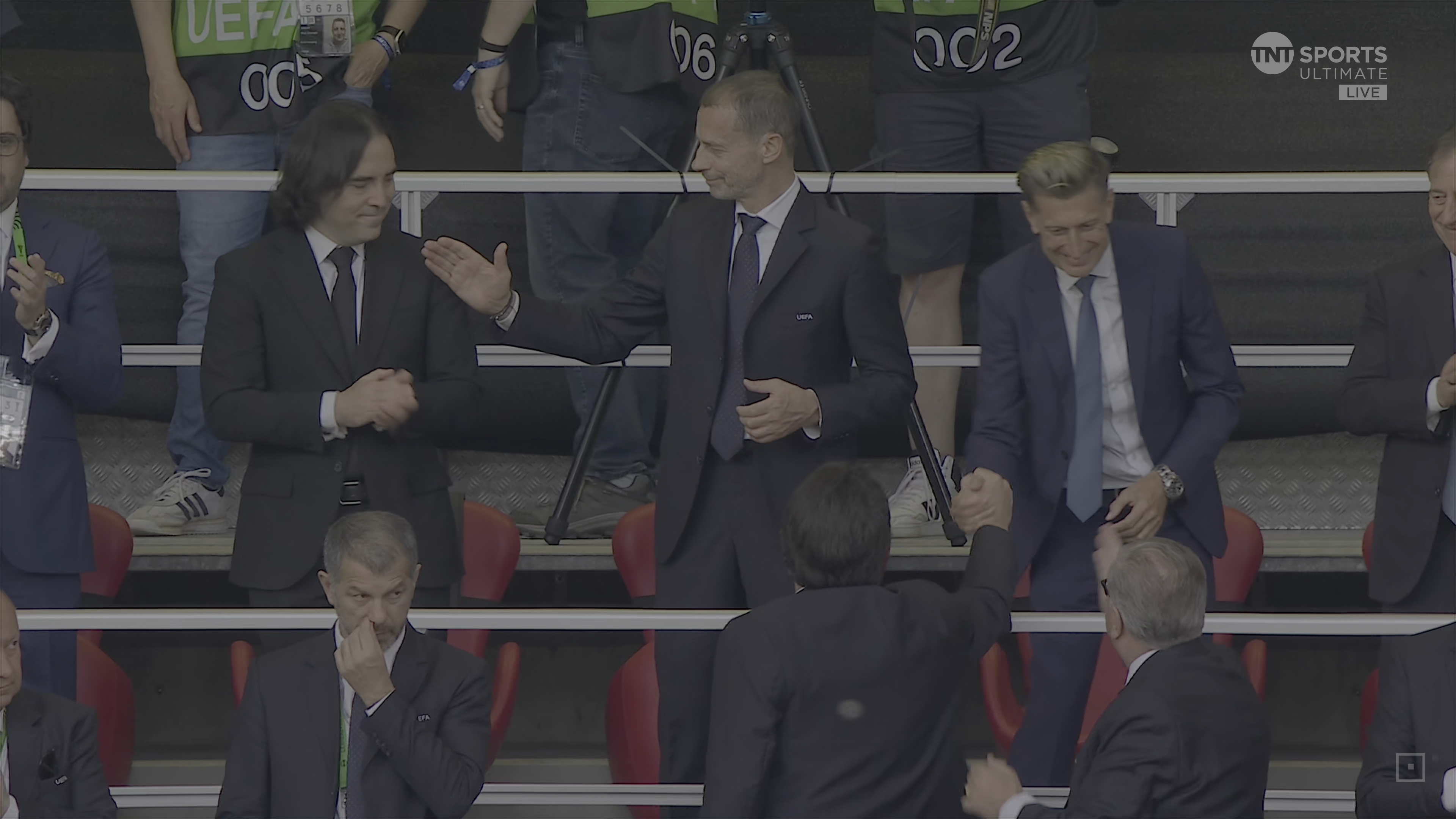 UECL.2026.05.27.Final.Crystal.Palace.vs.Rayo.Vallecano.2160p50.UHDTV.ENG.TNTSports.mkv_000298511.png