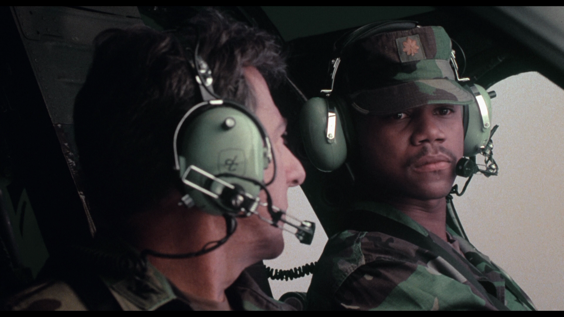 Outbreak.1995.Shout.Factory.BDRemux.1080p.mkv_20260613_105450.364.png