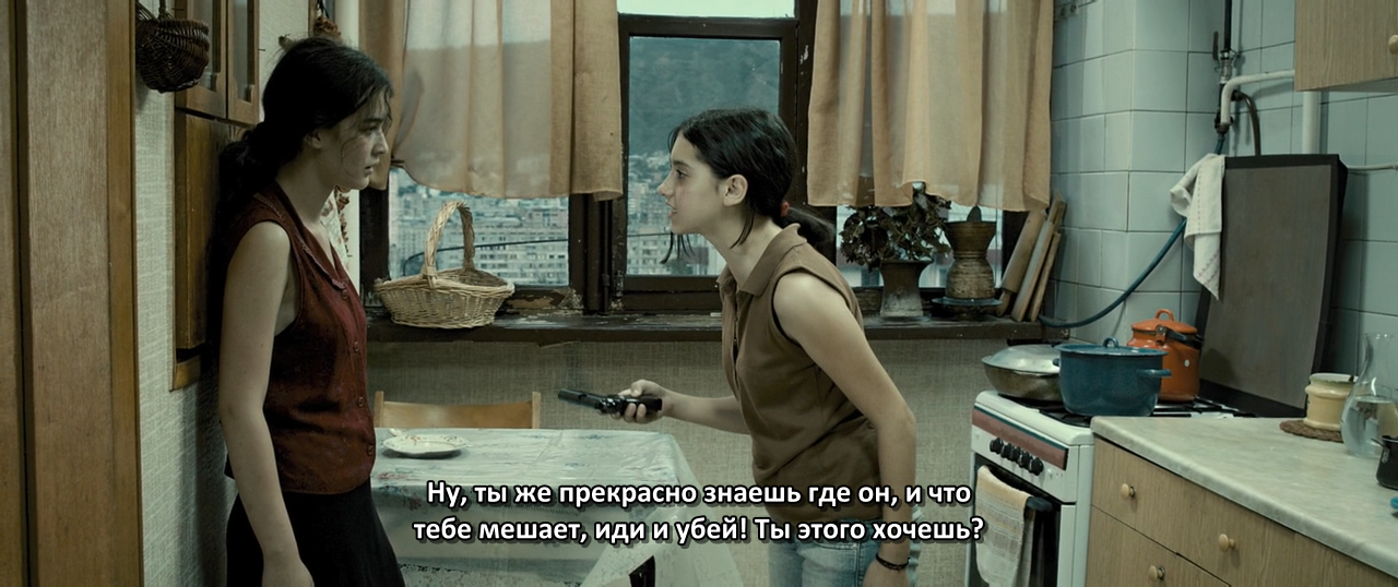 In Bloom (Eka  Natia) - Grzeli nateli dgeebi (2013)_720p BDRip_.mkv_snapshot_01.32.14.996.png