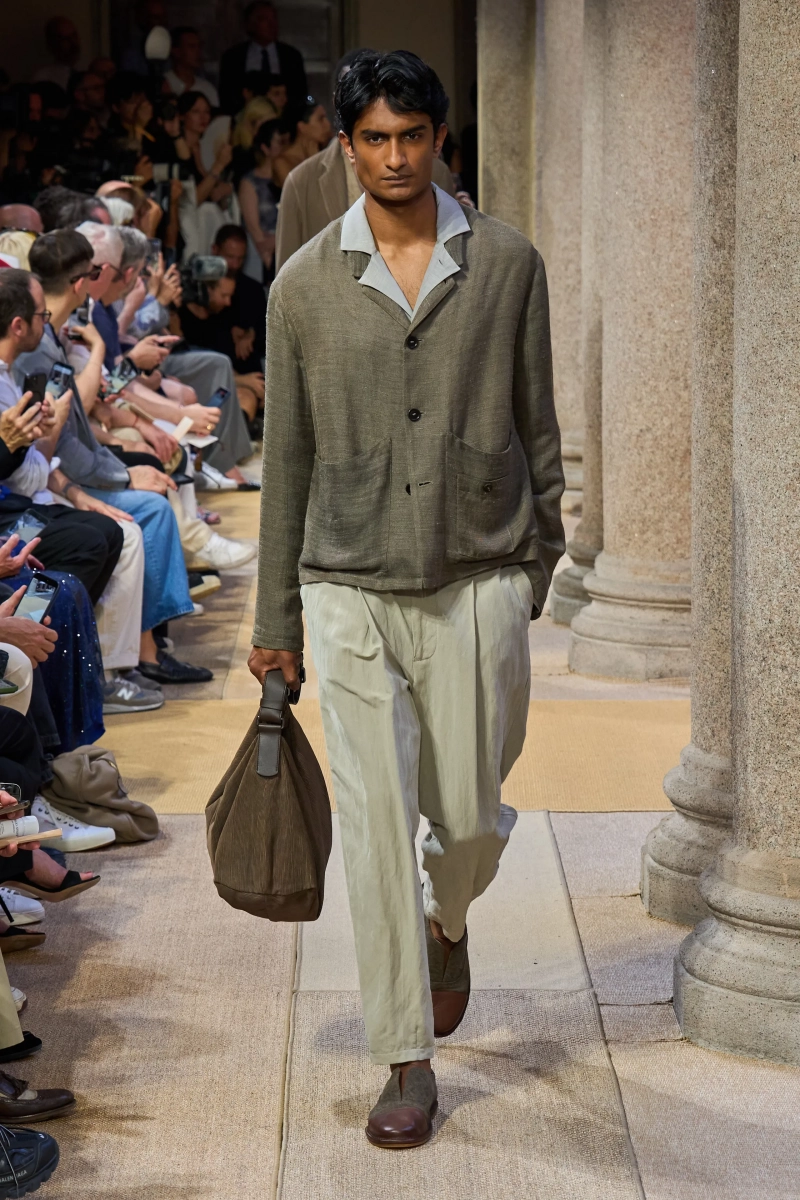 00057-giorgio-armani-spring-2027-menswear-credit-gorunway.webp