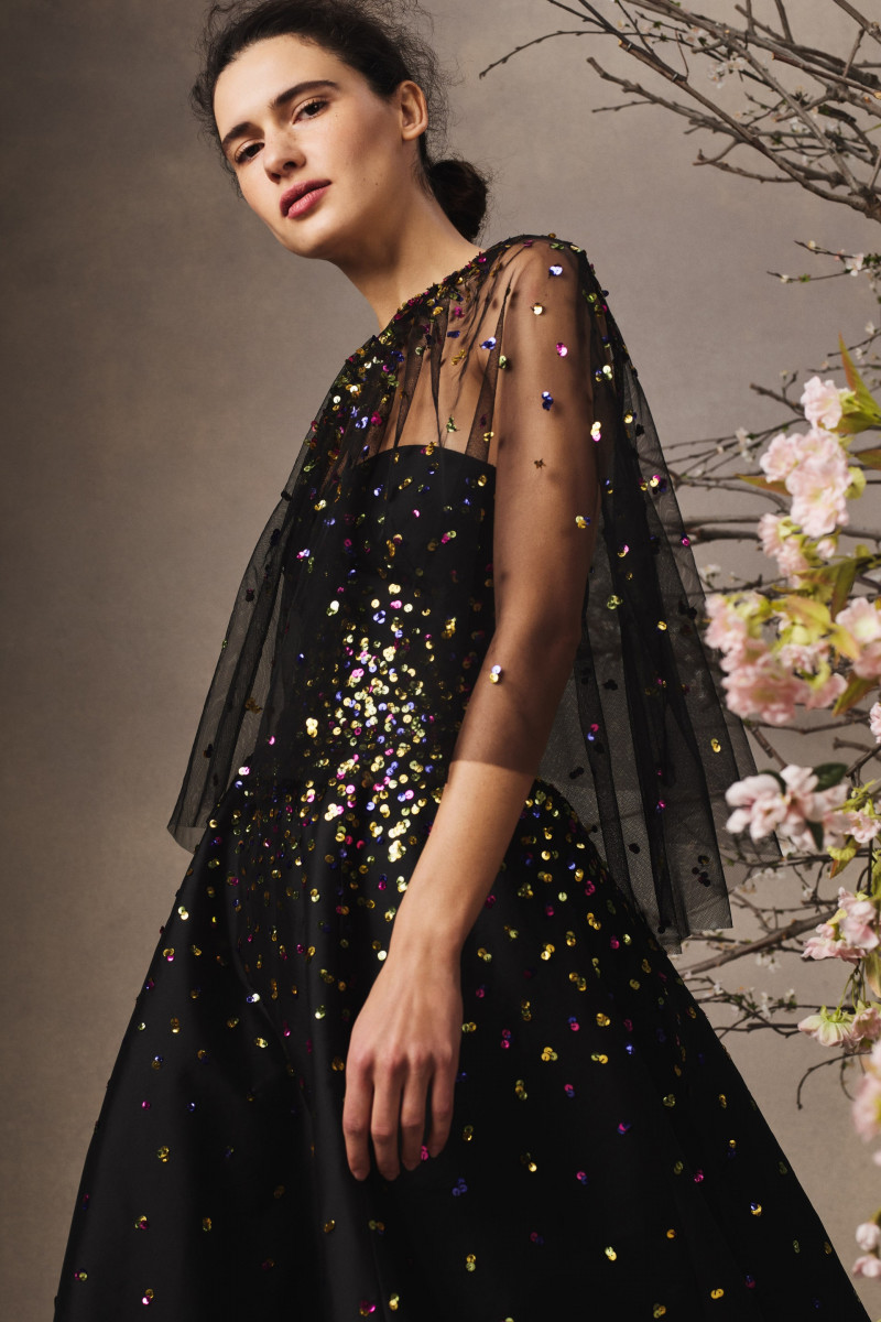 00030-Monique-Lhuillier-Fall-20-RTW-Credit-Stas-Komarovski.jpg