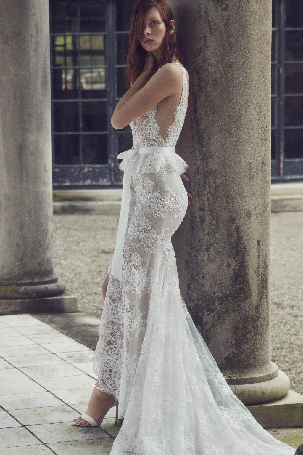 00002-monique-lhuilier-fall-2019-bridal.jpg