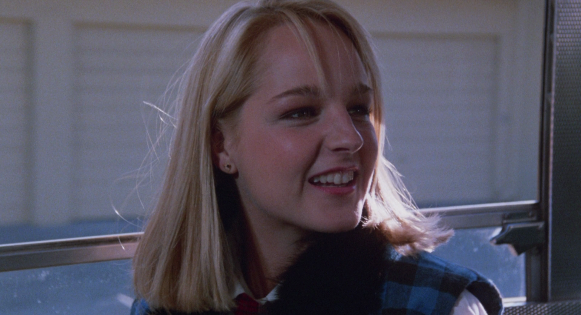 Girls.Just.Want.to.Have.Fun.1985.WEB-DL.1080p.mkv_20260705_165447.926.png
