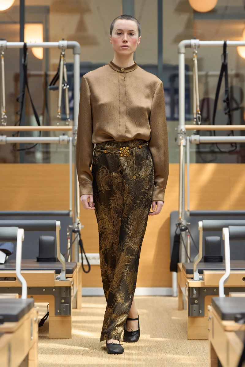 00013-julie-de-libran-fall-2026-couture-credit-gorunway.webp