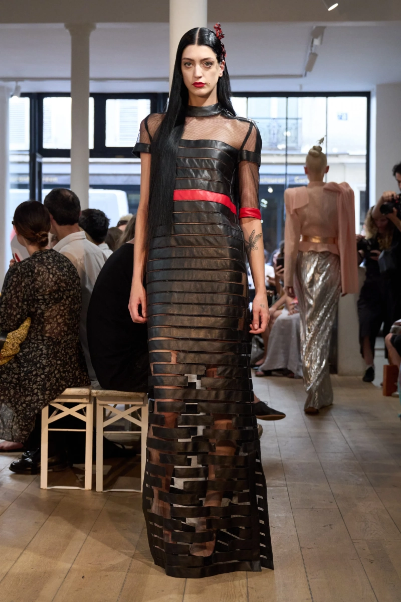 00012-ronald-van-der-kemp-fall-2026-couture-credit-gorunway.webp