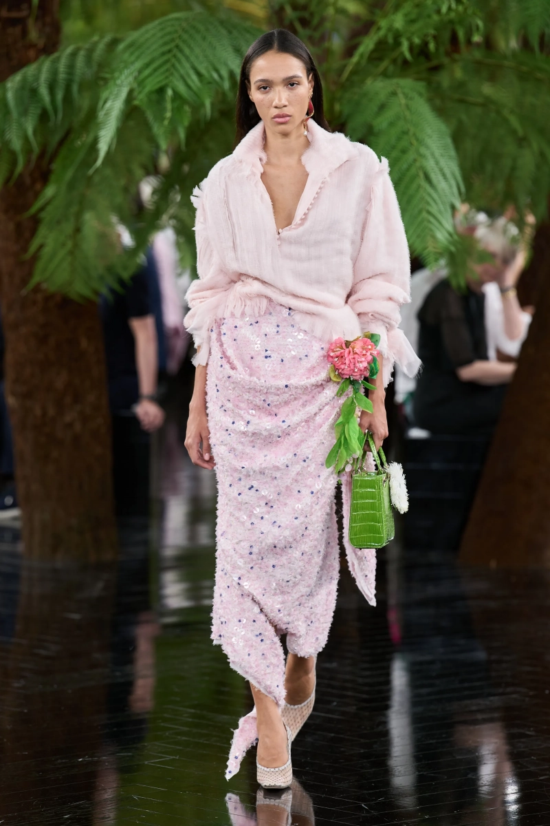 00036-christian-dior-fall-2026-couture-credit-gorunway.webp