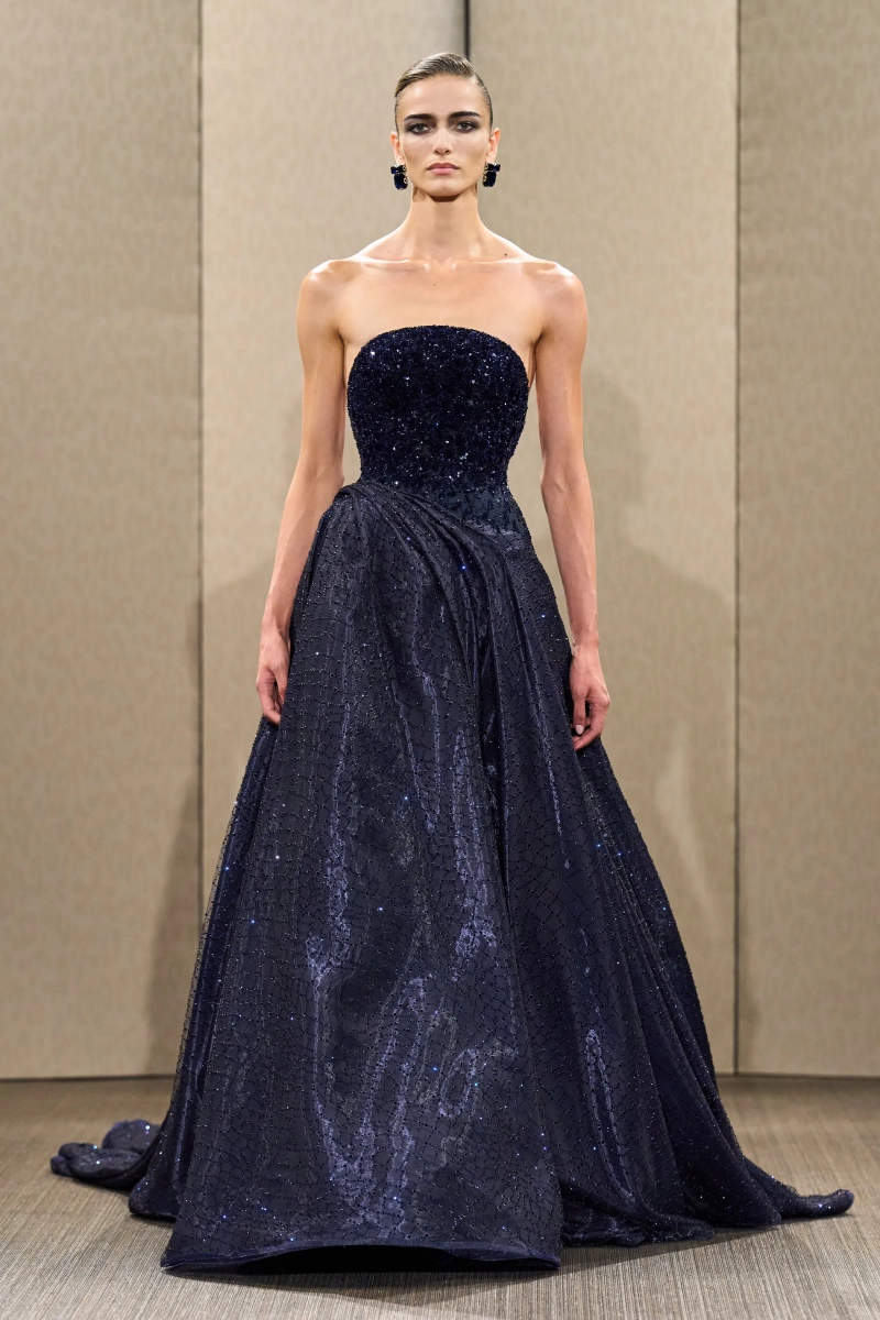 00057-armani-prive-fall-2026-couture-credit-gorunway.webp