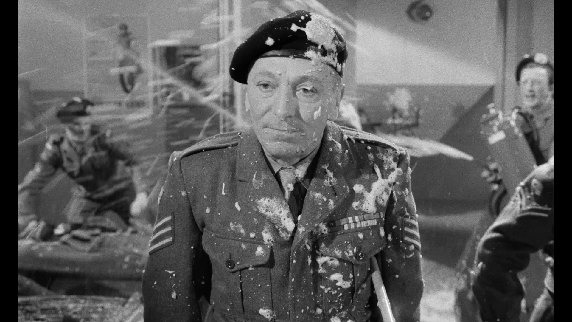 Carry.on.Sergeant.1958.BDRemux.1080p.mkv_snapshot_00.36.30.154.png