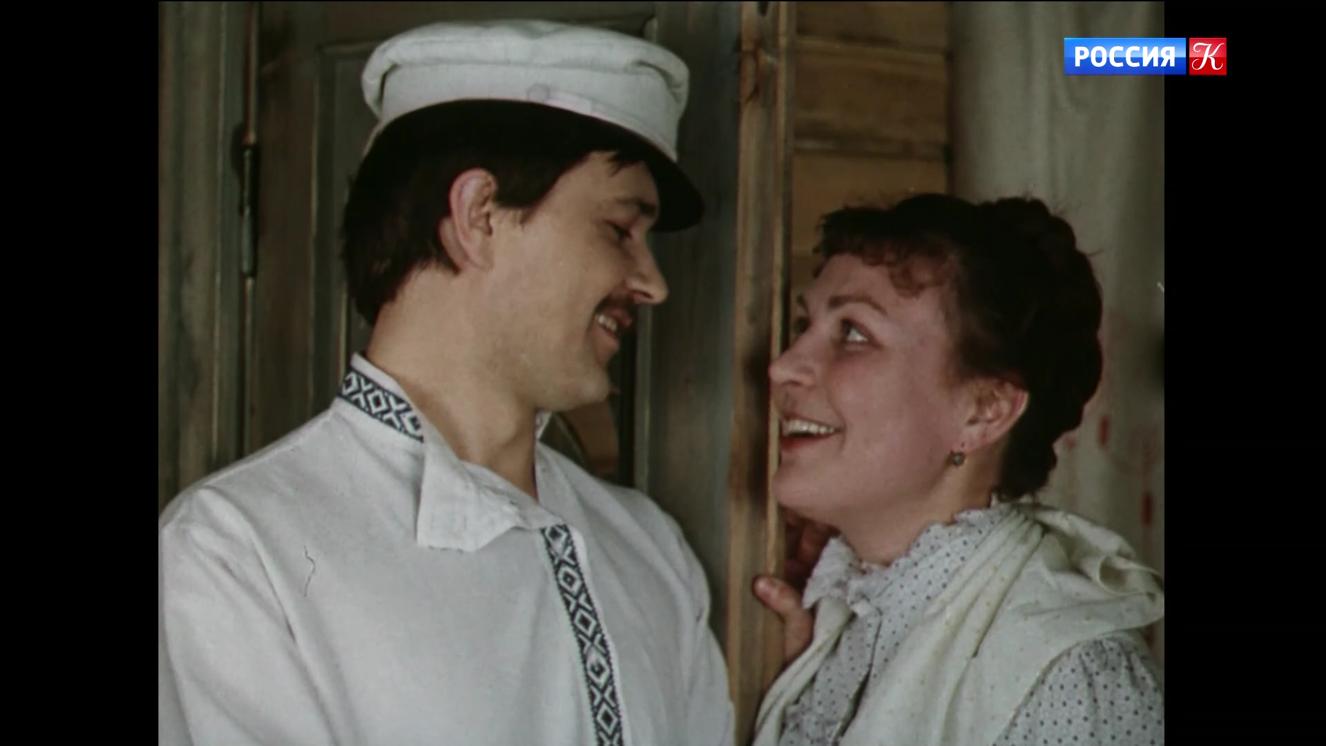 001_РАННЕЕ_РАННЕЕ_УТРО_1983_1080p_HDTV_РОССИЯ_К_HD_by_galebcev (08).png