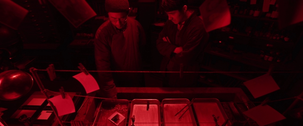 Нанкинский фотограф.2025.BDRip AVC msltel.mkv_snapshot_00.34.18.745.jpg