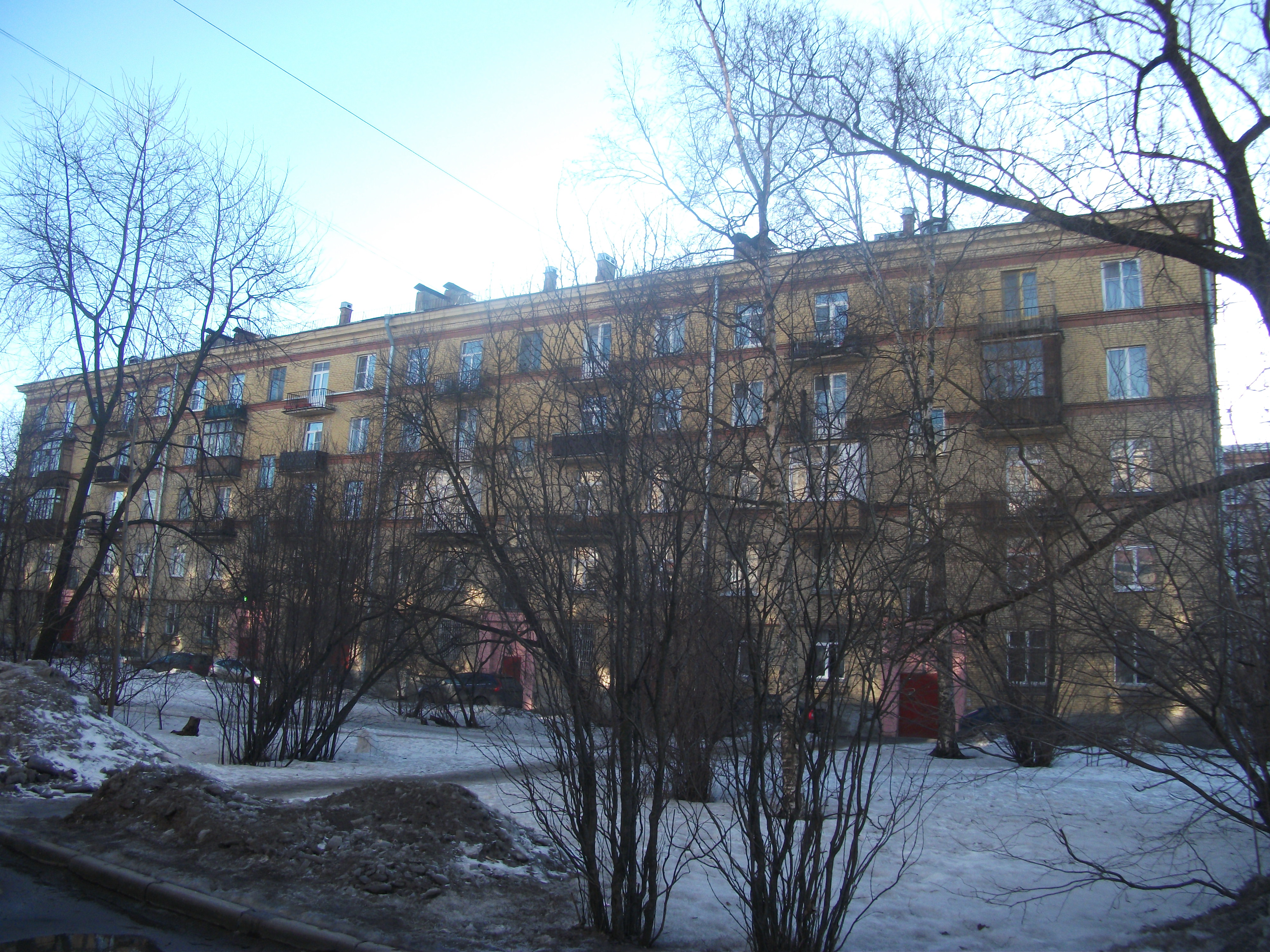Бабушкина 24.JPG