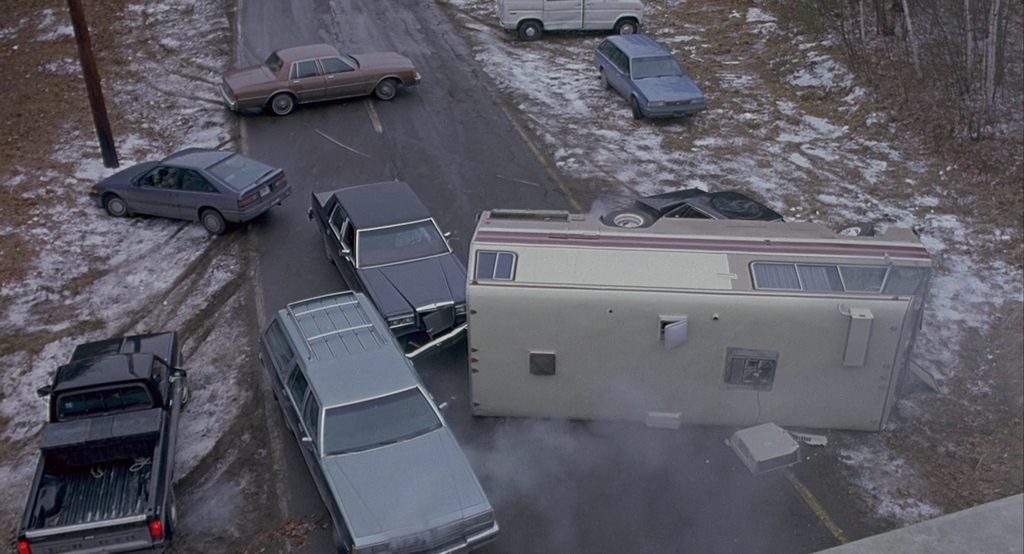 Добрый сынок.1993.BDRip AVC msltel.mkv_snapshot_00.39.11.687.jpg