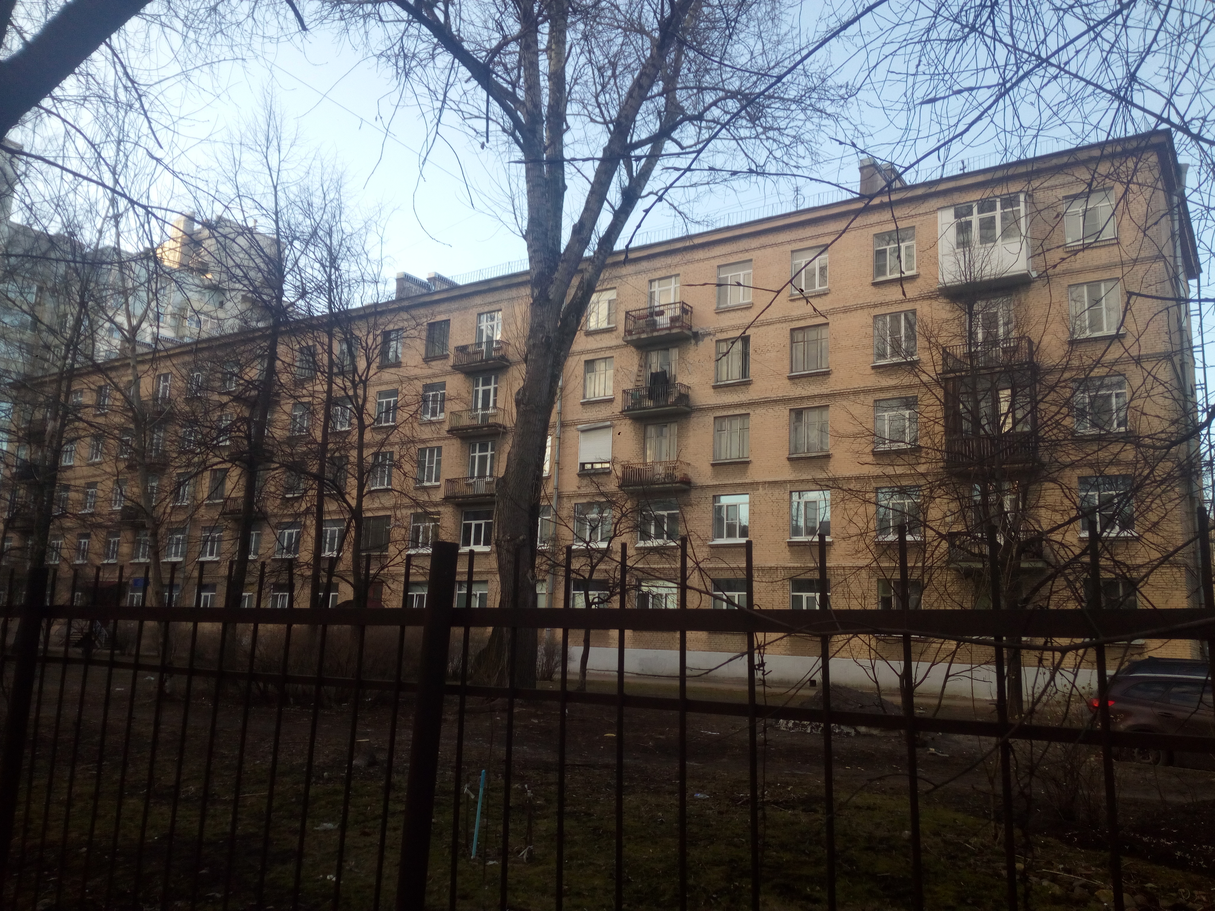 Новочеркасский 15_3.jpg