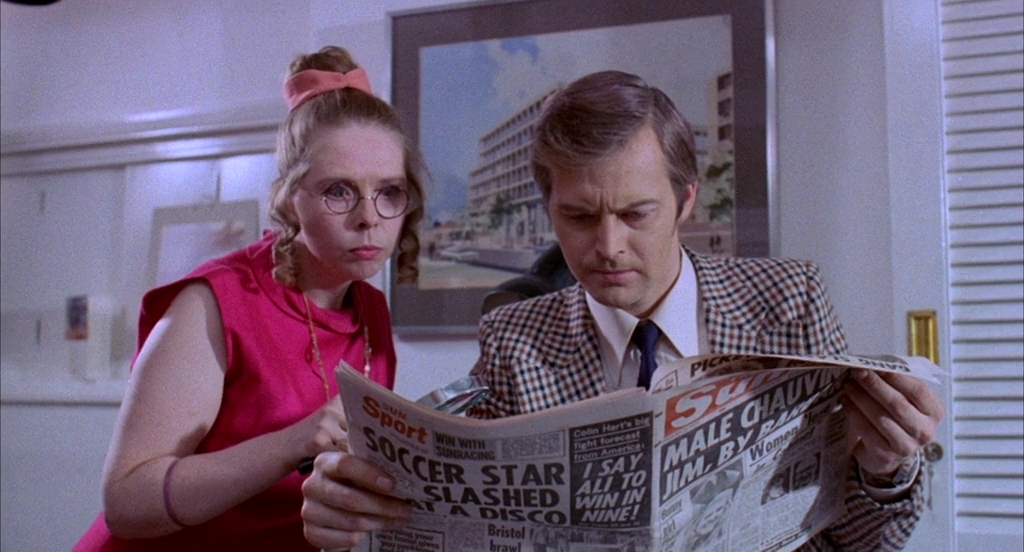 Приключения частного детектива.1977.BDRip AVC msltel.mkv_snapshot_00.37.04.865.jpg