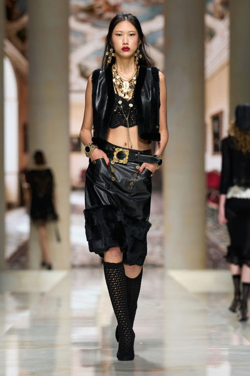 Dolce-Gabbana-Spring-Summer-2027-Runway-Magazine-5.jpg