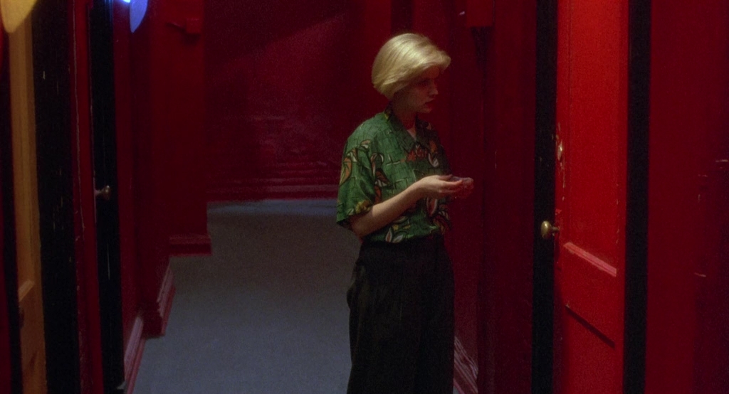 Сердце полуночи.1988.BDRip AVC msltel.mkv_snapshot_00.14.25.573.jpg