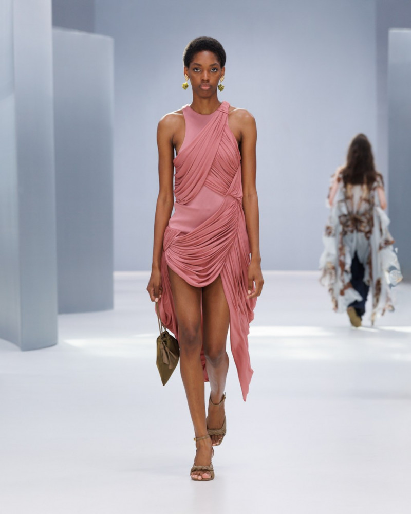 zimmermann-spring-2027-rtw-r-ctsy037.jpg
