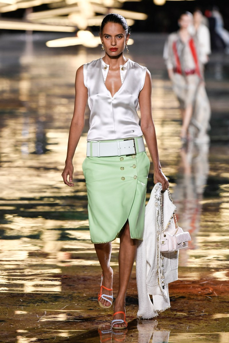 chanel-spring-2027-rtw-r-dm-0061.jpg