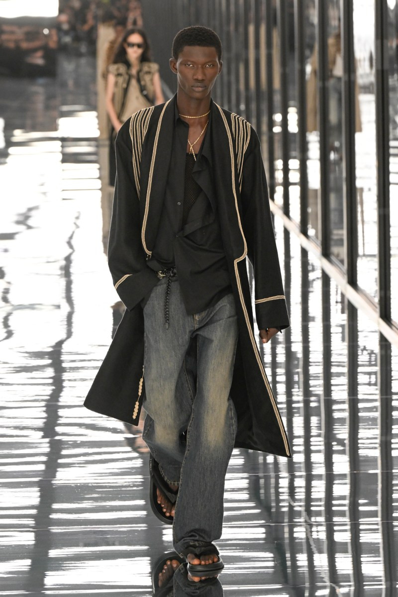fendi-ss27-rtw-mfw-r-gg-1530.jpg