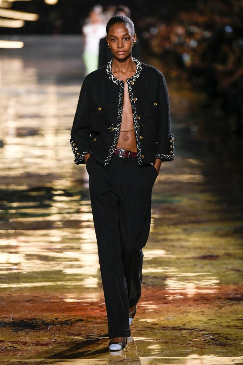 chanel-spring-2027-rtw-r-dm-0059.jpg